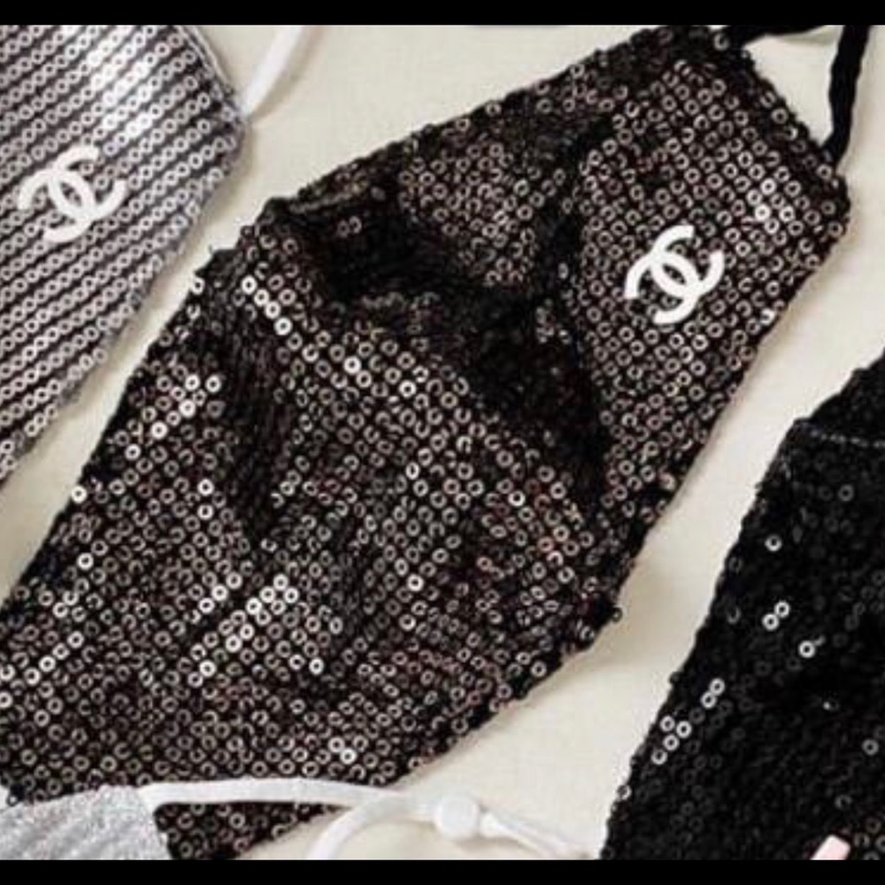 Sequined Face Mask